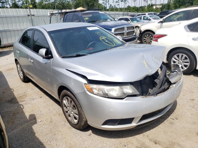 Kia Forte lx (2010)
