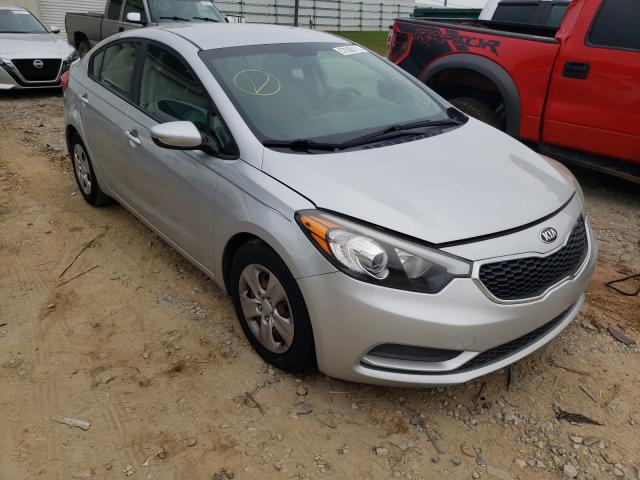 Kia Forte lx (2015)