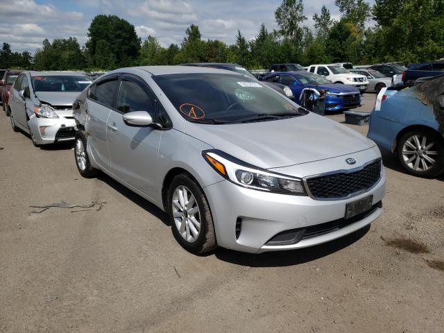 Kia Forte lx (2017)