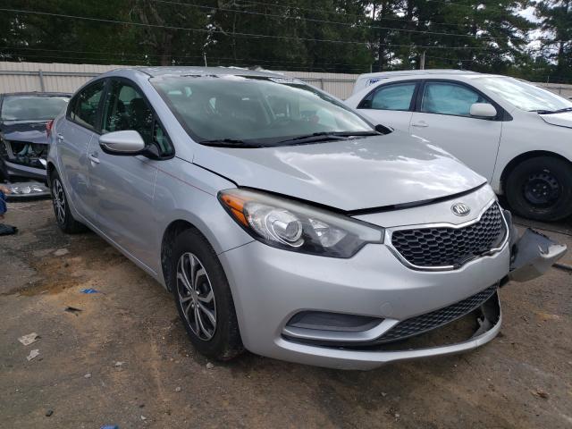 Kia Forte lx (2015)