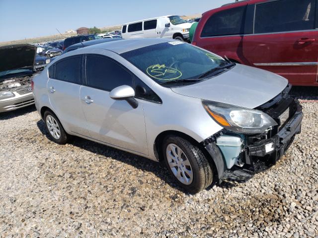 Kia Rio ex (2015)