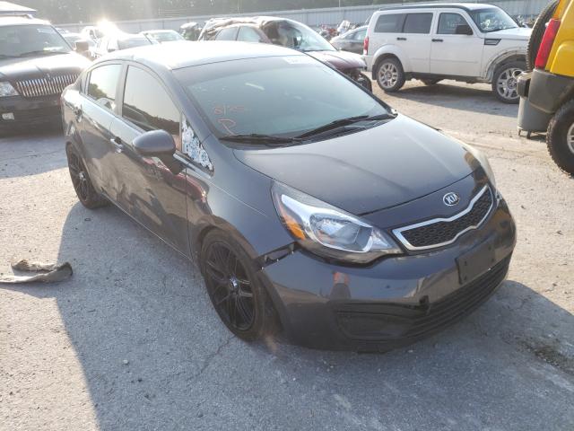 Kia Rio ex (2013)