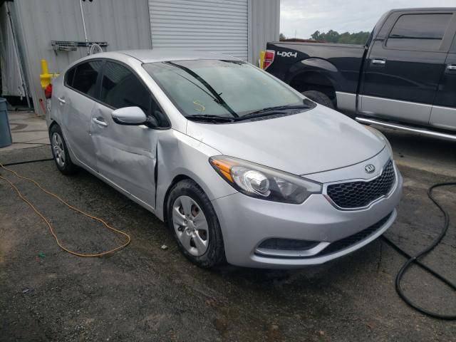 Kia Forte lx (2016)