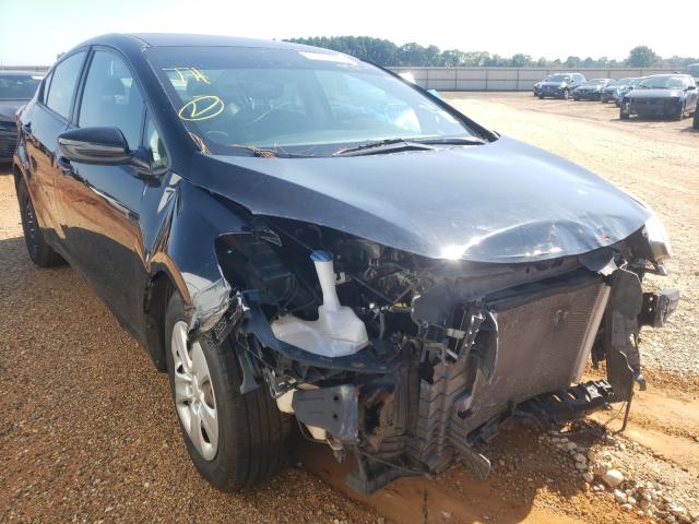 Kia Forte lx (2016)