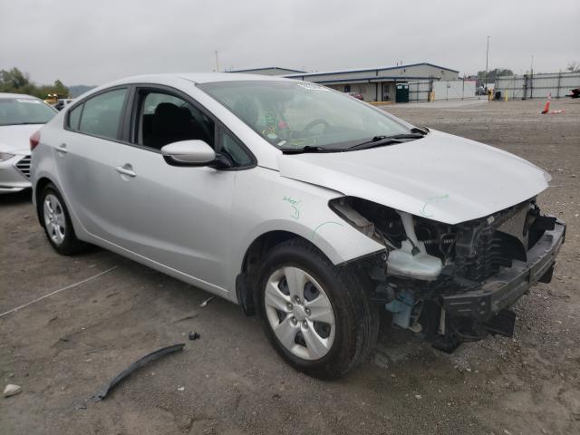 Kia Forte lx (2017)