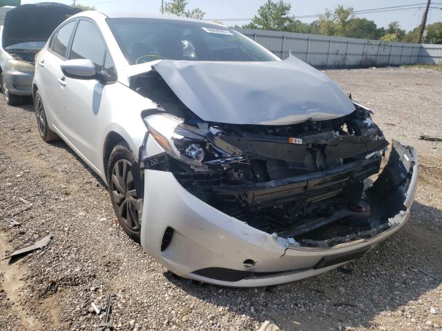 Kia Forte lx (2017)
