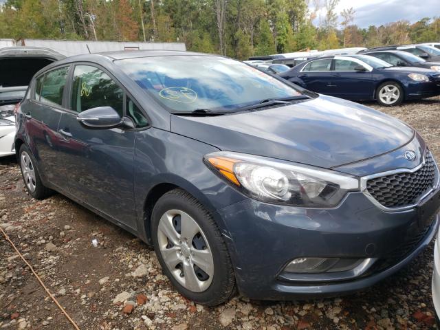 Kia Forte lx (2016)