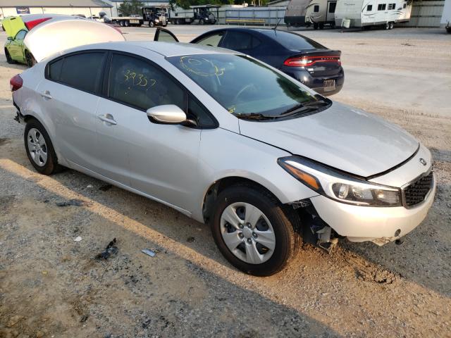 Kia Forte lx (2017)