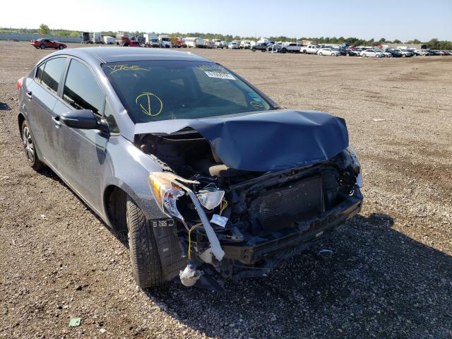 Kia Forte lx (2015)
