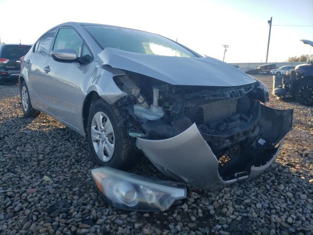 Kia Forte lx (2015)