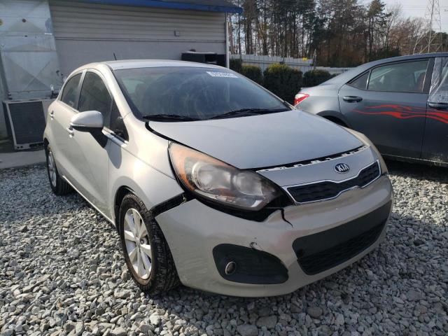 Kia Rio ex (2013)