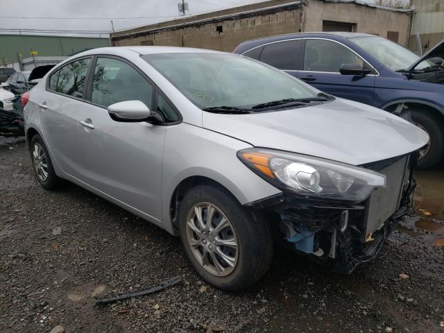 Kia Forte lx (2016)