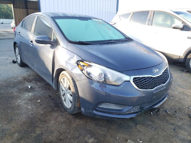 Kia Forte lx (2015)