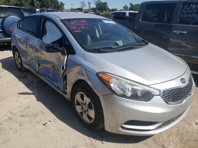 Kia Forte lx (2016)