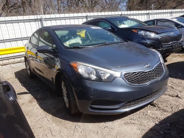 Kia Forte lx (2016)