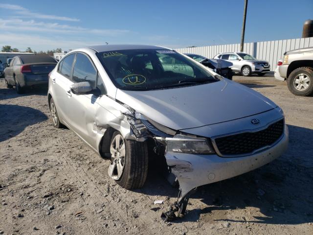Kia Forte lx (2017)