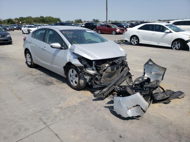 Kia Forte lx (2017)