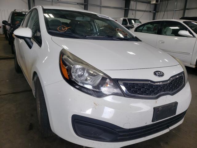 Kia Rio ex (2013)