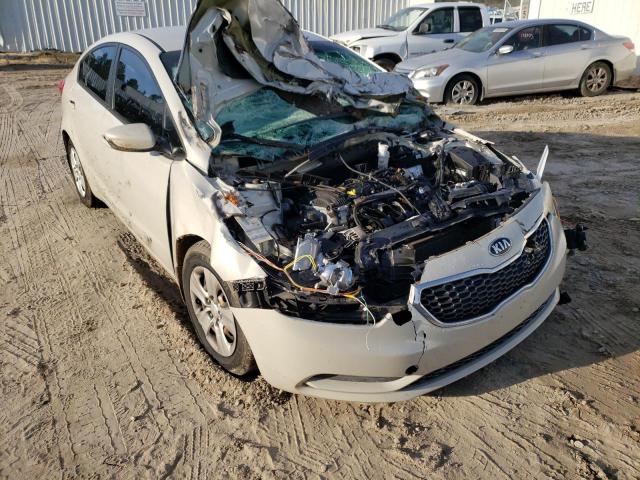 Kia Forte lx (2015)