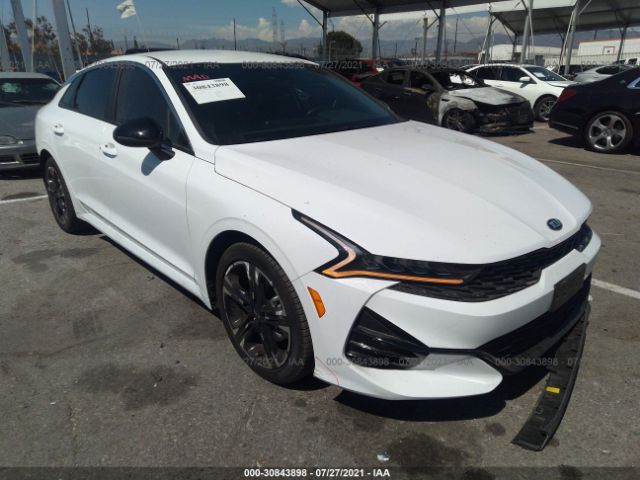 Kia K5 (2021)