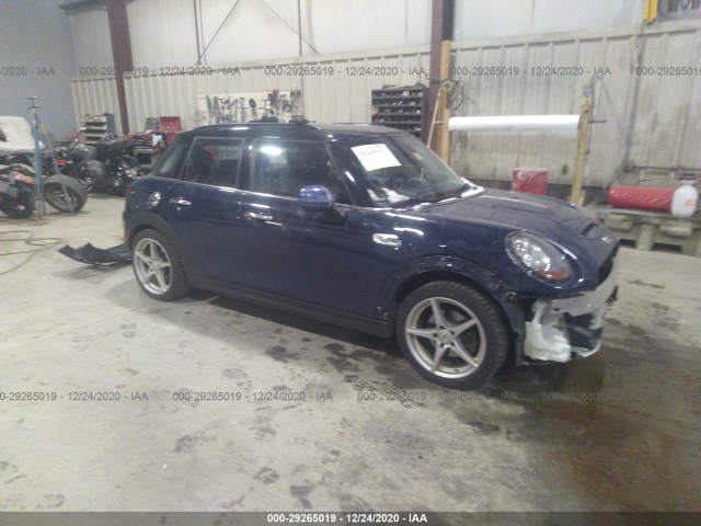 Mini Cooper hardtop 4 door (2016)