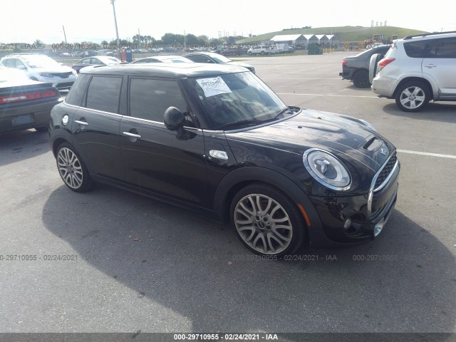 Mini Cooper hardtop 4 door (2016)