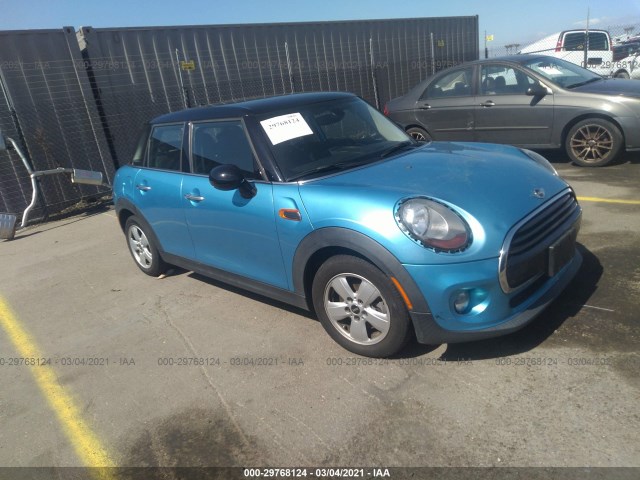 Mini Cooper hardtop 4 door (2016)