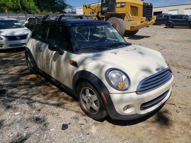 Mini Cooper (2011)