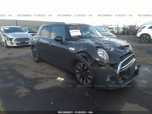 Mini Cooper hardtop 4 door (2016)