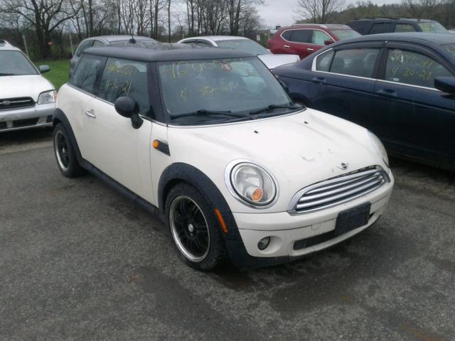 Mini Cooper (2010)