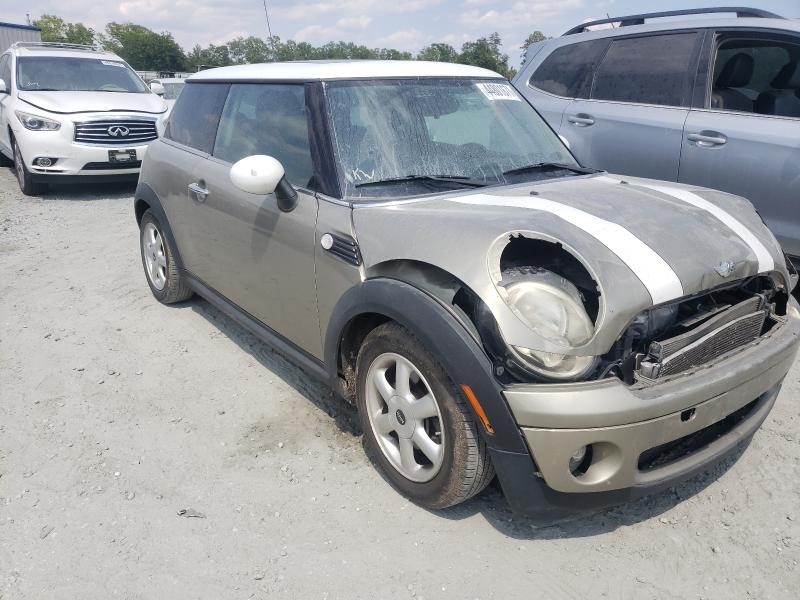 Mini Cooper (2010)