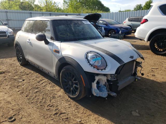 Mini Cooper (2015)