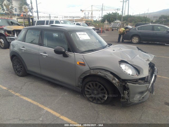 Mini Cooper hardtop 4 door (2015)