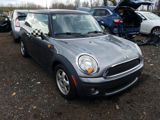 Mini Cooper (2010)