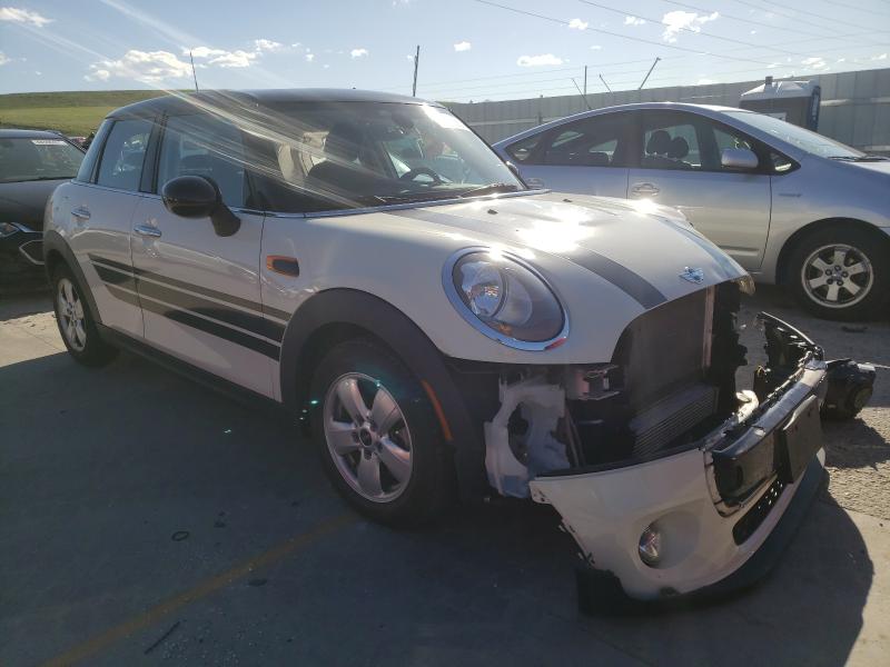 Mini Cooper (2015)