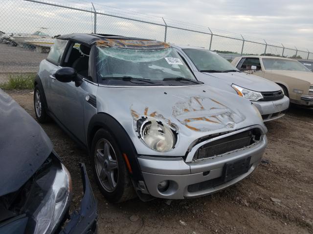 Mini Cooper (2010)