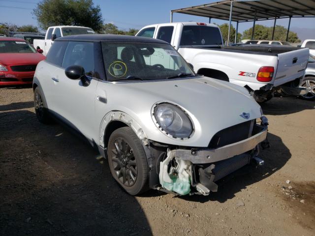 Mini Cooper (2015)