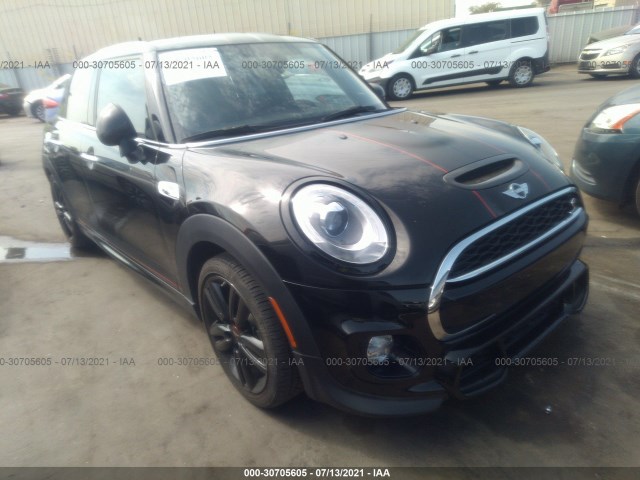 Mini Cooper hardtop 4 door (2016)