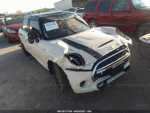 Mini Cooper hardtop 4 door (2015)