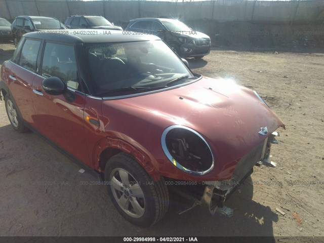 Mini Cooper hardtop 4 door (2015)