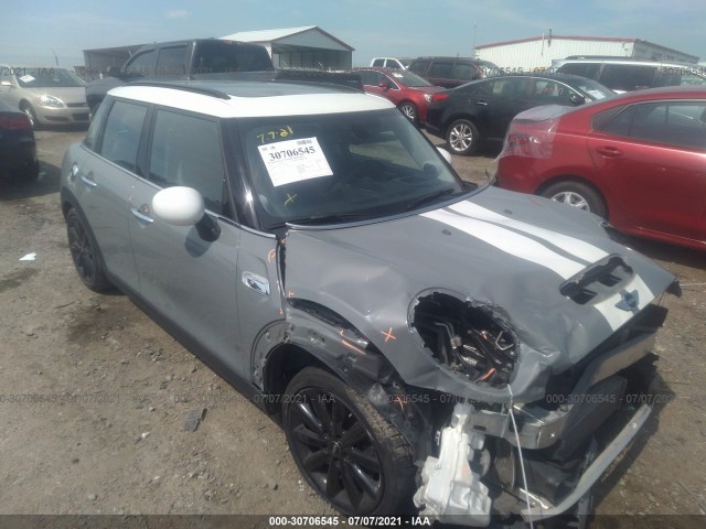 Mini Cooper hardtop 4 door (2015)