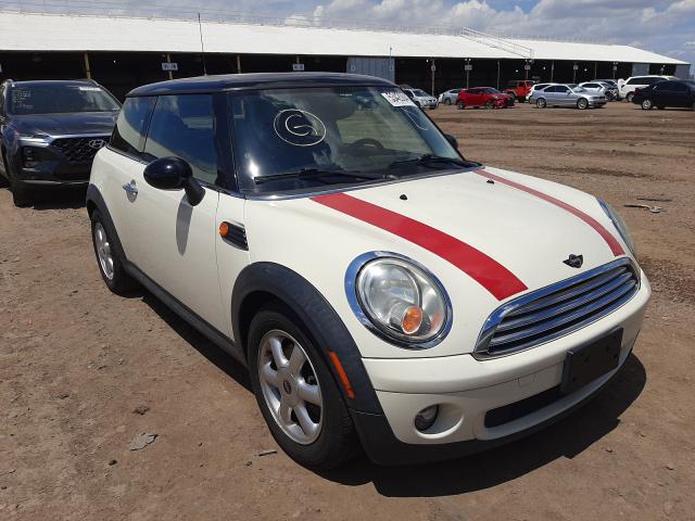 Mini Cooper (2010)