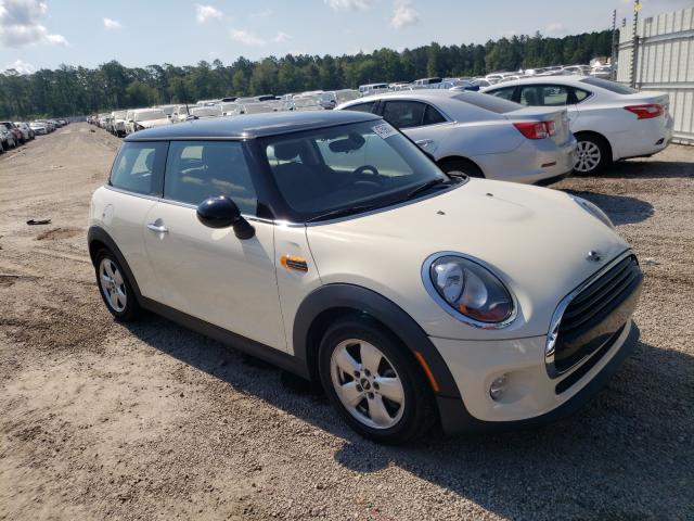 Mini Cooper (2015)