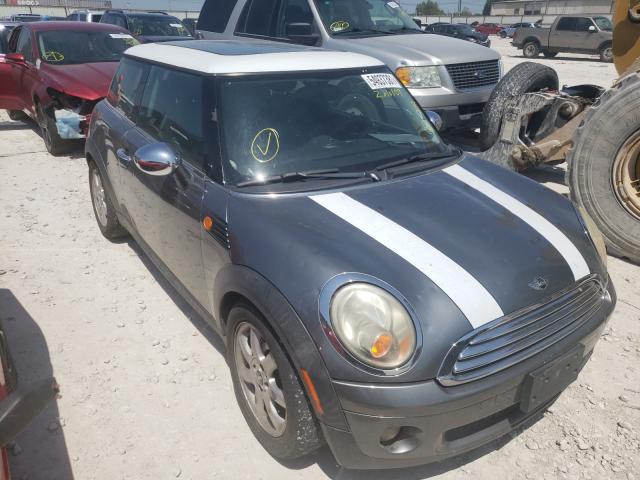 Mini Cooper (2010)