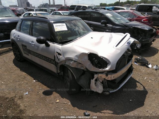 Mini Cooper hardtop 4 door (2016)
