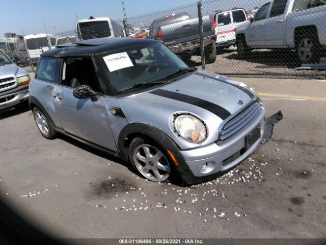 Mini Cooper hardtop (2010)