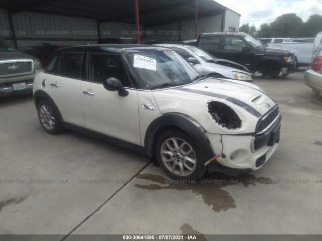 Mini Cooper hardtop 4 door (2015)