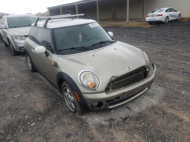 Mini Cooper (2010)