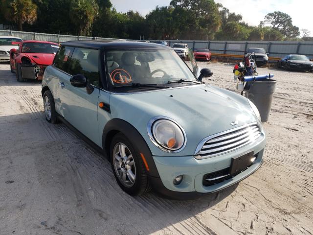 Mini Cooper (2012)