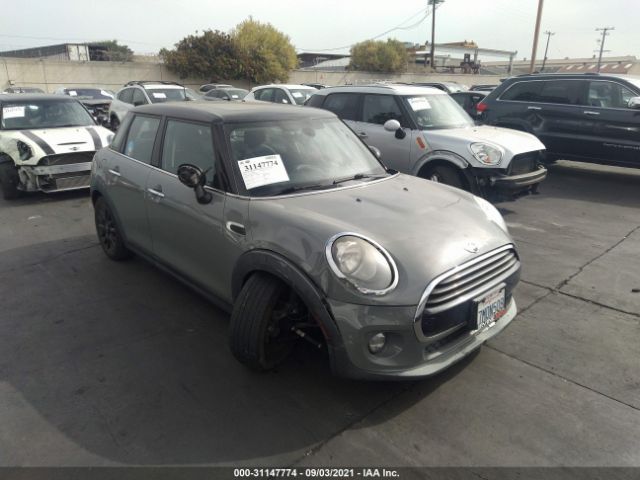 Mini Cooper hardtop 4 door (2016)